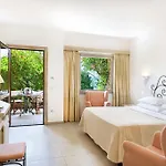 호텔 Capo D'orso Thalasso & 5*