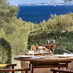 호텔 Capo D'orso Thalasso & 5*