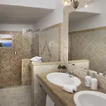 호텔 Capo D'orso Thalasso & 5*