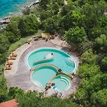 호텔 Capo D'orso Thalasso &